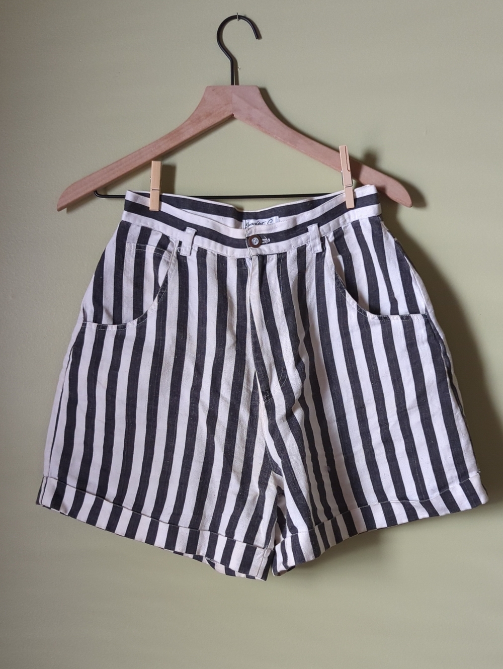Vintage Striped Blue & White Women’s High-Waist Shorts